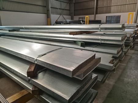Xà Gồ  Thép Chữ Z Ống Thép 190