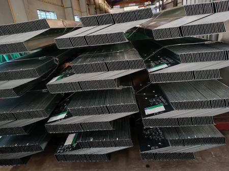 Xà Gồ  Thép Chữ Z Ống Thép 190